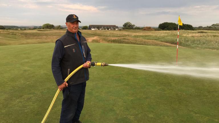 mac_on_watering.jpg