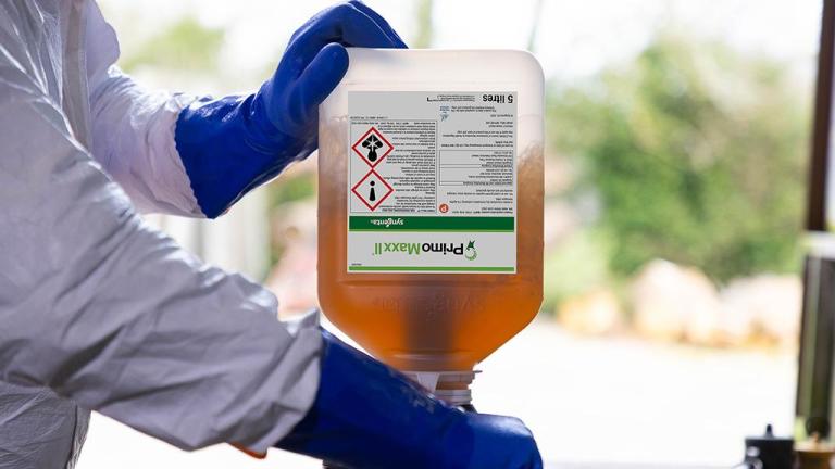 1024_x_576_evopac_rapid_transfer_into_sprayer_3.jpg