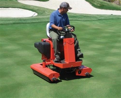 smithco_tournament_turf_roller