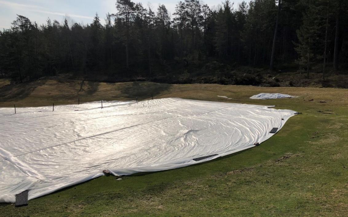 Permeable cover